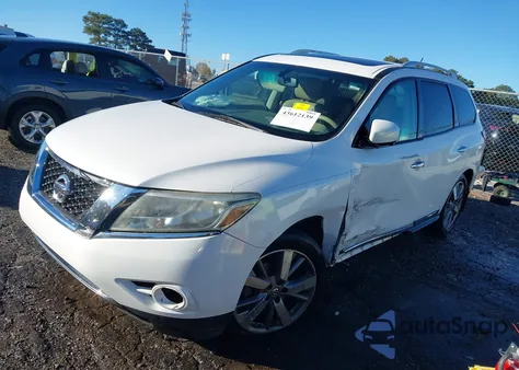 2014 Nissan Pathfinder Platinum из США, поврежденный, VIN 5N1AR2MN8EC652250